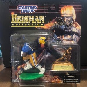 Starting Lineup Heisman Edition Tony Dorsett Collectible W/ SIGNATURE